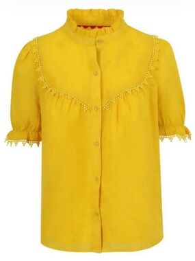 One Collective Women's Buttercup Osaka
Ruffle-Trim Button Front Top yellow